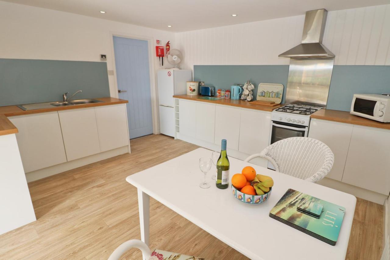 Seaside Apartment New Quay Exteriér fotografie